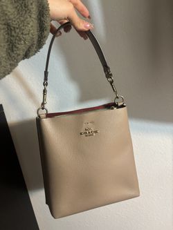 Coach Purse With Crossbody Strap