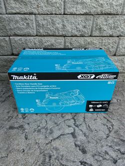 Makita 40V Max XGT Brushless Cordless Rear Handle 7-1/4 in. Circular Saw Kit (4.0 Ah)