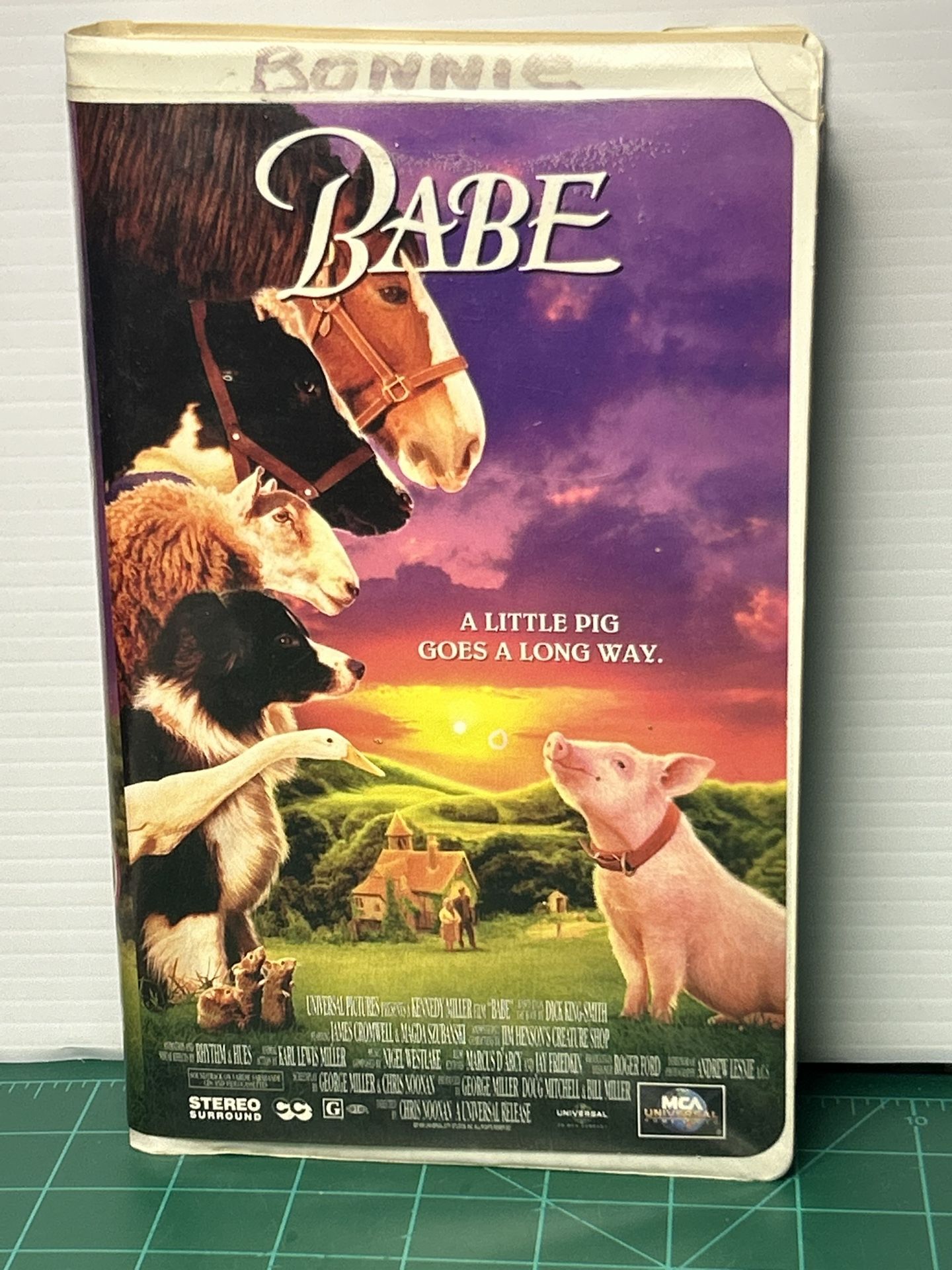 Babe (1995) VHS Video Cassette Tape Vintage