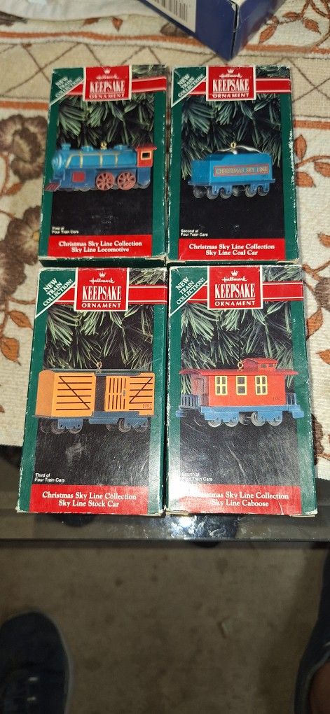 1992 Complete Set Of Four Hallmark Keepsake Christmas Skyline Train Ornaments C9F152