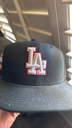 LA Black and red Hat / Hat Club
