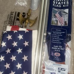 USA Flag Kit 2X3’ Flag 4’ Pole