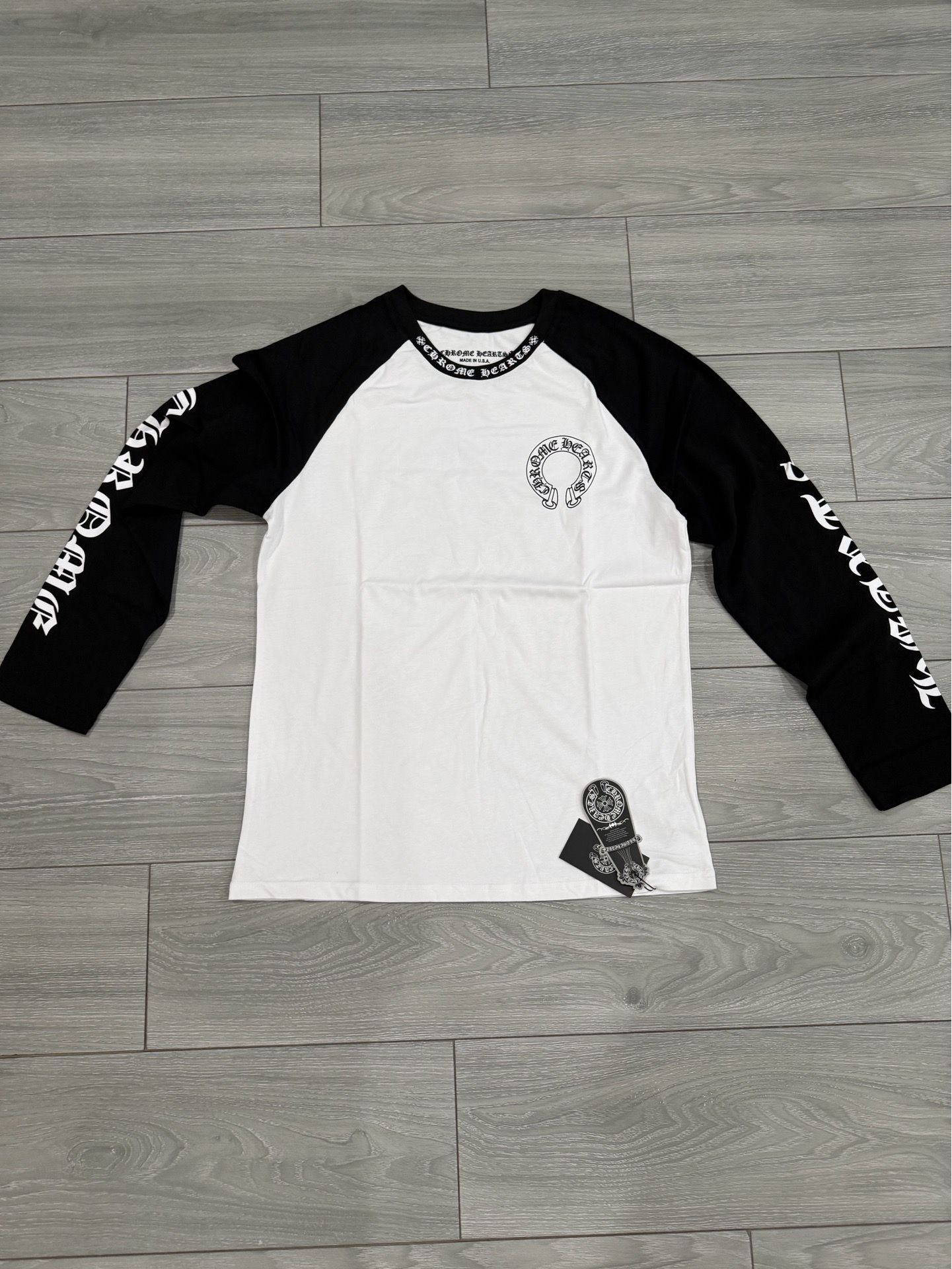 Chrome long sleeve