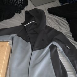 nike tech brand new