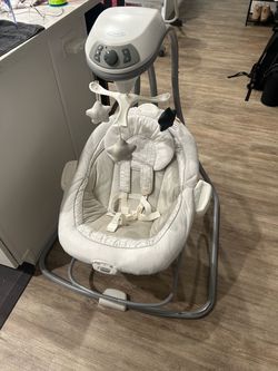 Baby swing
