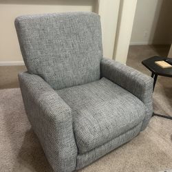 Recliner