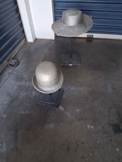 Hats decorations