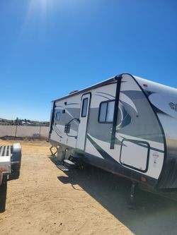 2017 224RLS Forest River Vibe Extreme Lite