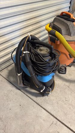 Blue Wet/Dry Shop Vacuum with Hose