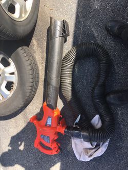 Black and Decker Blower and vac