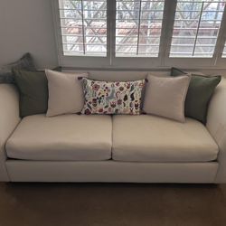 Pottery Barn Charleston Sofa Bed - Pull-Out Couch