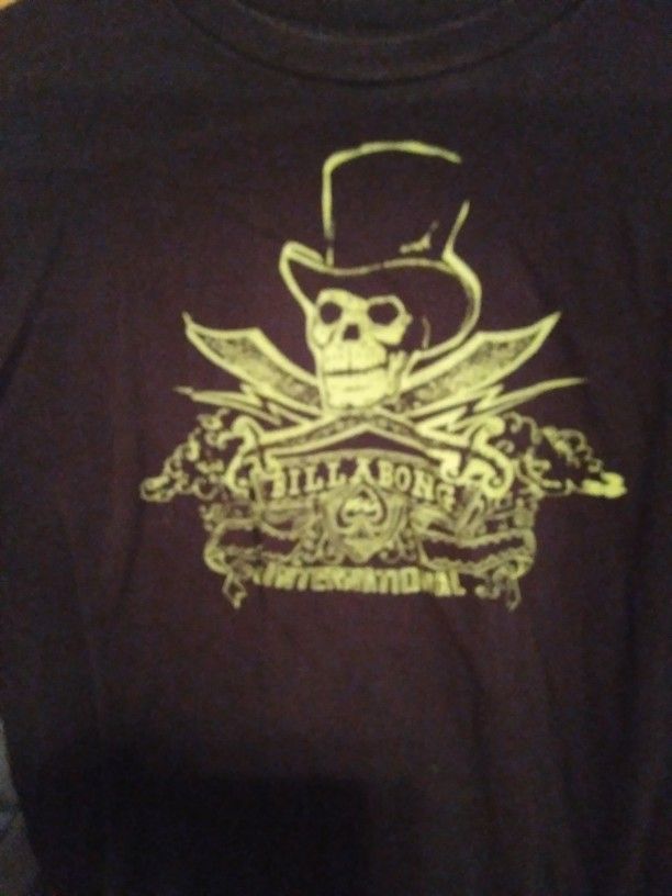 Billabong Tee Shirt.. X-LARGE