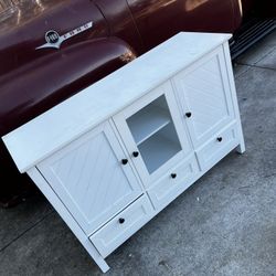 Sturdy Cabinet