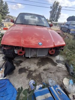 1999 BMW 323i