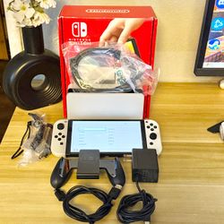 Nintendo Switch OLED Complete in Box