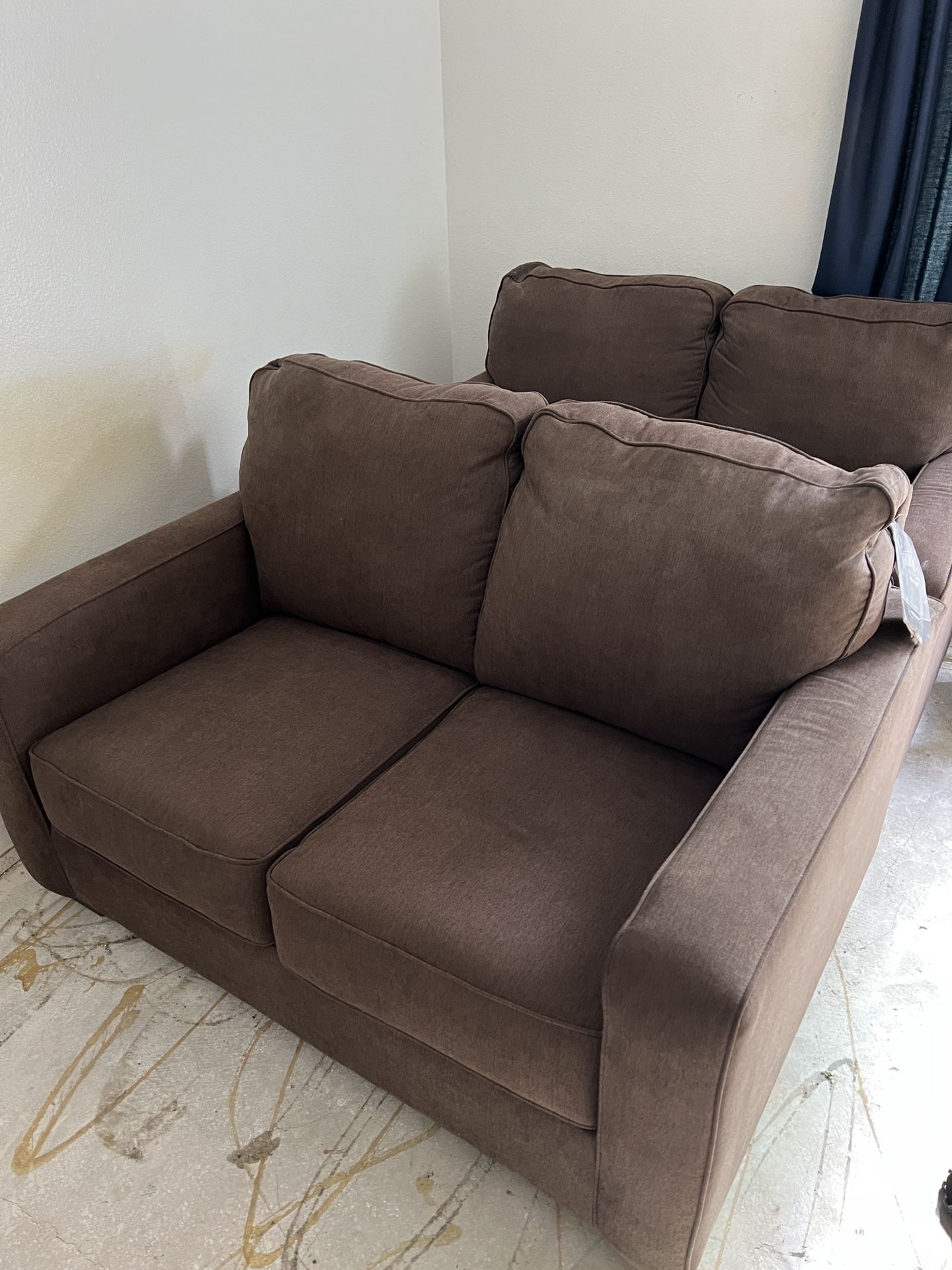 Loveseat with Pullout
