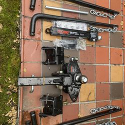 Curt Weight Distribution Hitch