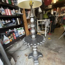 Ex Cond Floor Lamp