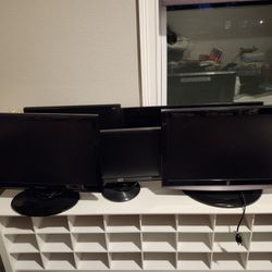$25 Each Assorted No Remotes Flat Screen 20" Television HD Tv And Computer Monitors