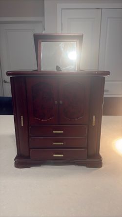 Vintage Mahogany Jewelry Box