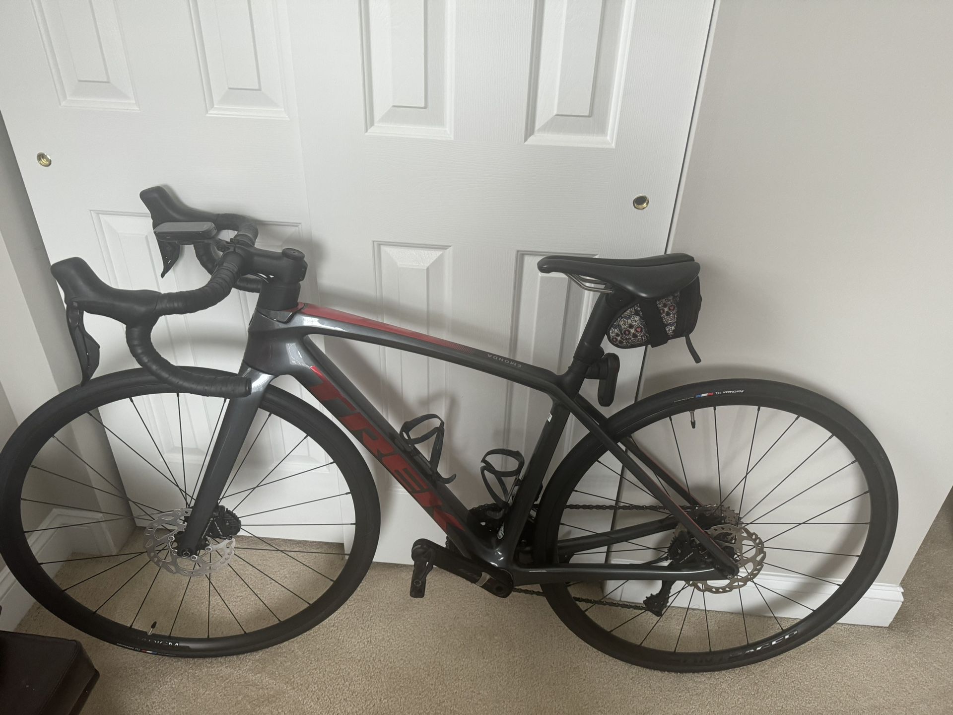 Trek Émonda SL 5 Shimano 105 DI2 Electronic Shifting - 50cm With Lots Of Upgrades