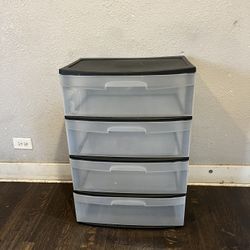 4 Storage Drawers 