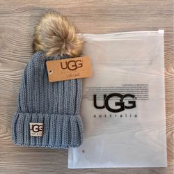 Ugg Women’s Hat Different Colors Size small