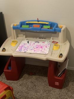 Step 2 Kids Table