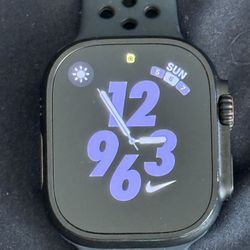 Apple Watch Ultra 2 Black GPS + Cellular 49mm Titanium