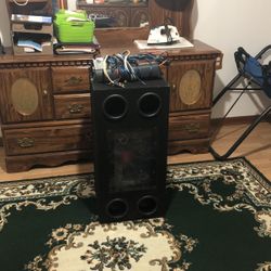 Big , powerful Boom box