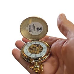 Colibri 17 Jewel Pocket Watch & Knife