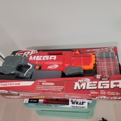 NERF Mega Motostryke Motorized 10 Dart Blaster 10 Dart Clip & 10 Mega Darts NEW