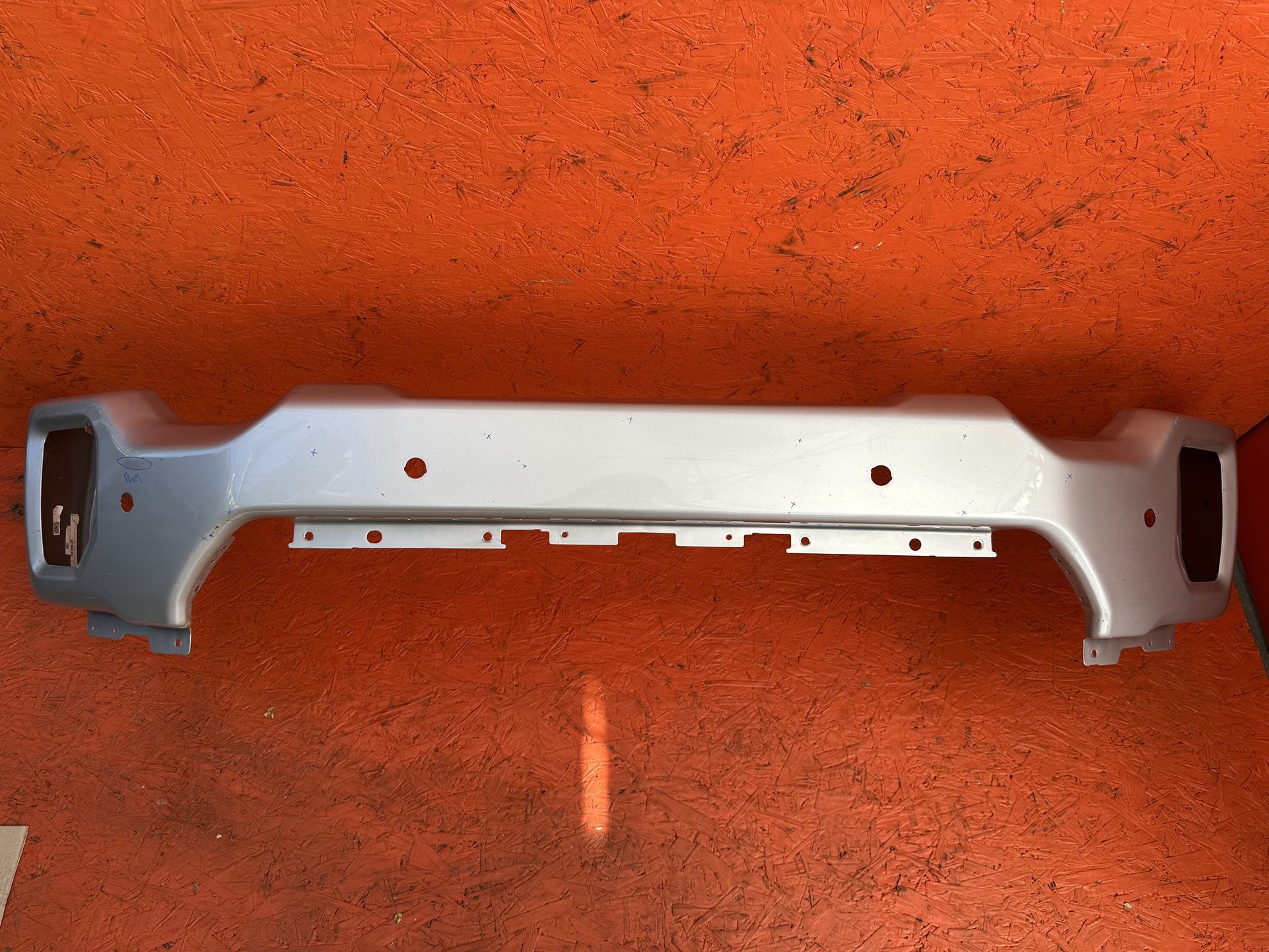 2020 2021 2022 2023 2024 GMC SIERRA 2500 3500 HD FRONT BUMPER OEM