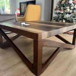 Brown Wood Coffee Table — Excellent Condition