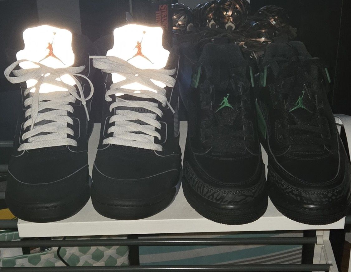 2  Jordan's Size 6.5 Youth