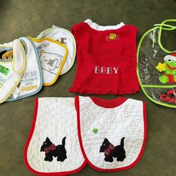 Baby Bibs:3 Velcro(3-“Grandma”& 1-“Grandpa &1-matching bib/Burp cloth set & Christmas “Baby”