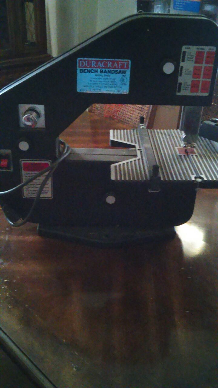 Duracraft bench bandsaw for Sale in Uniontown PA OfferUp