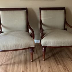 Set of 2 Elegant Wood Accent Chairs With Green/Beige Cushions