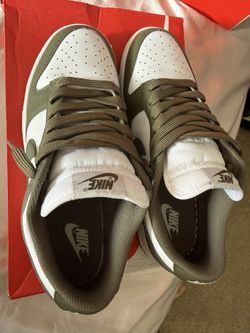 Nike Dunk Olive Size 11.5W