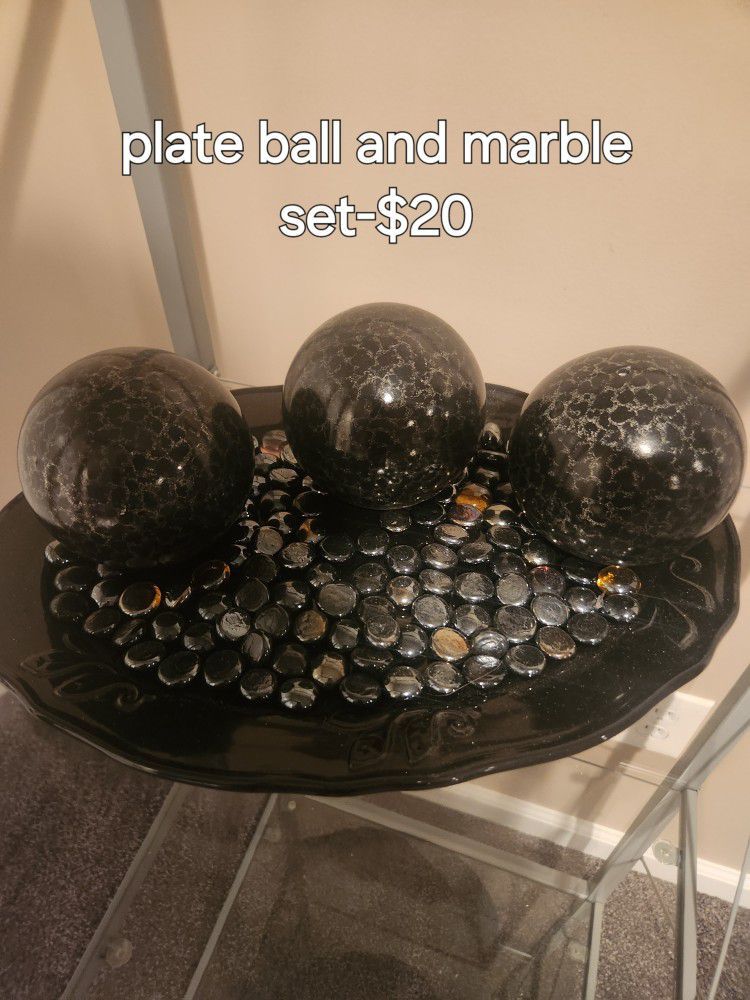 Decorative Glass with  Balls and Marbles