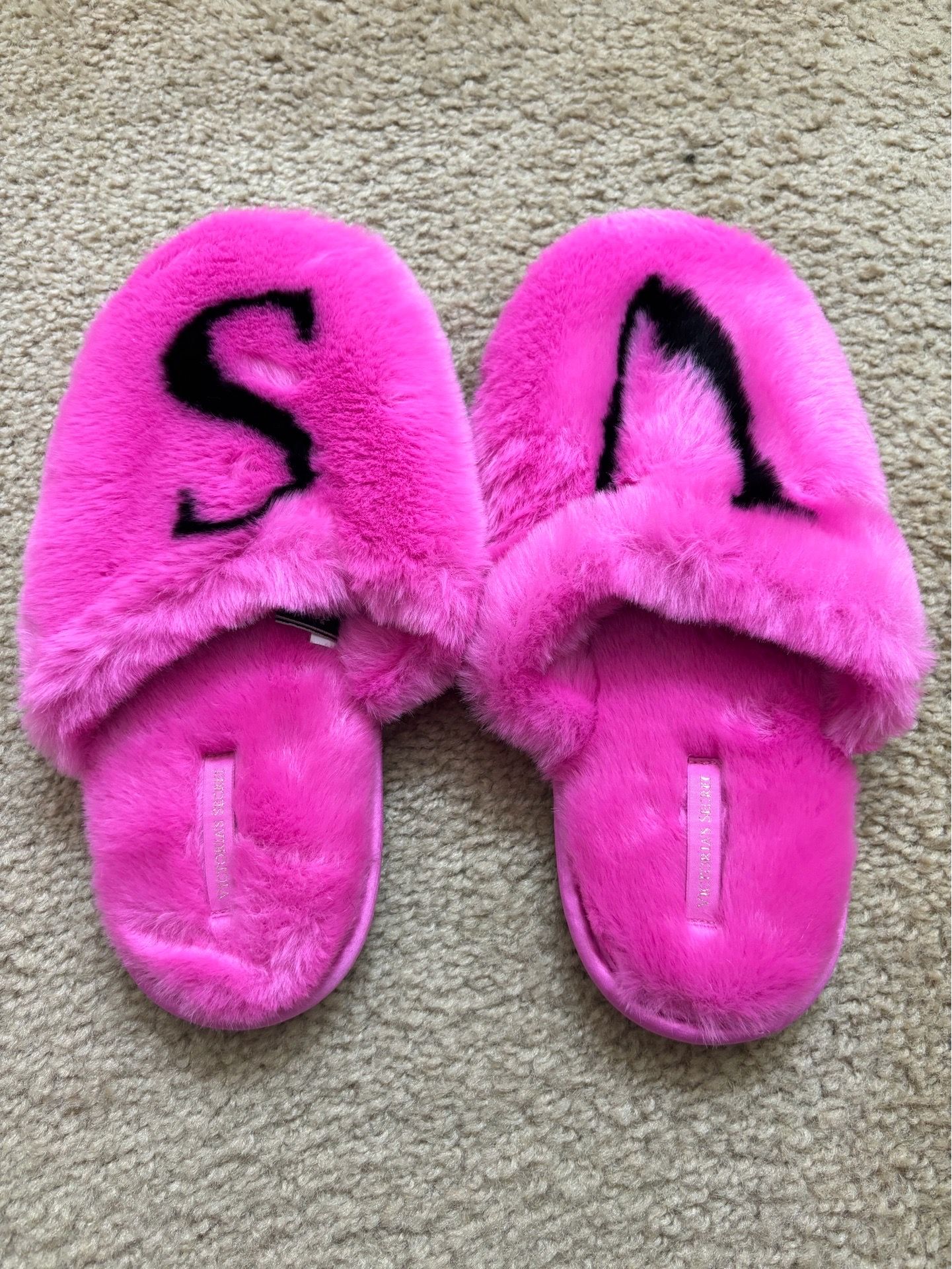 Slippers (size large)