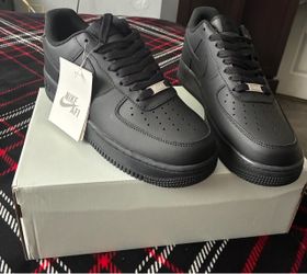 New Nike Air Force 1 Size 9.5 Men