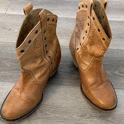 Dingo Roni Comfort Visit › Leather Women's Casual Boots