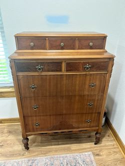 Dresser & Vanity w/ Mirror & Bed Frame w/ mattress