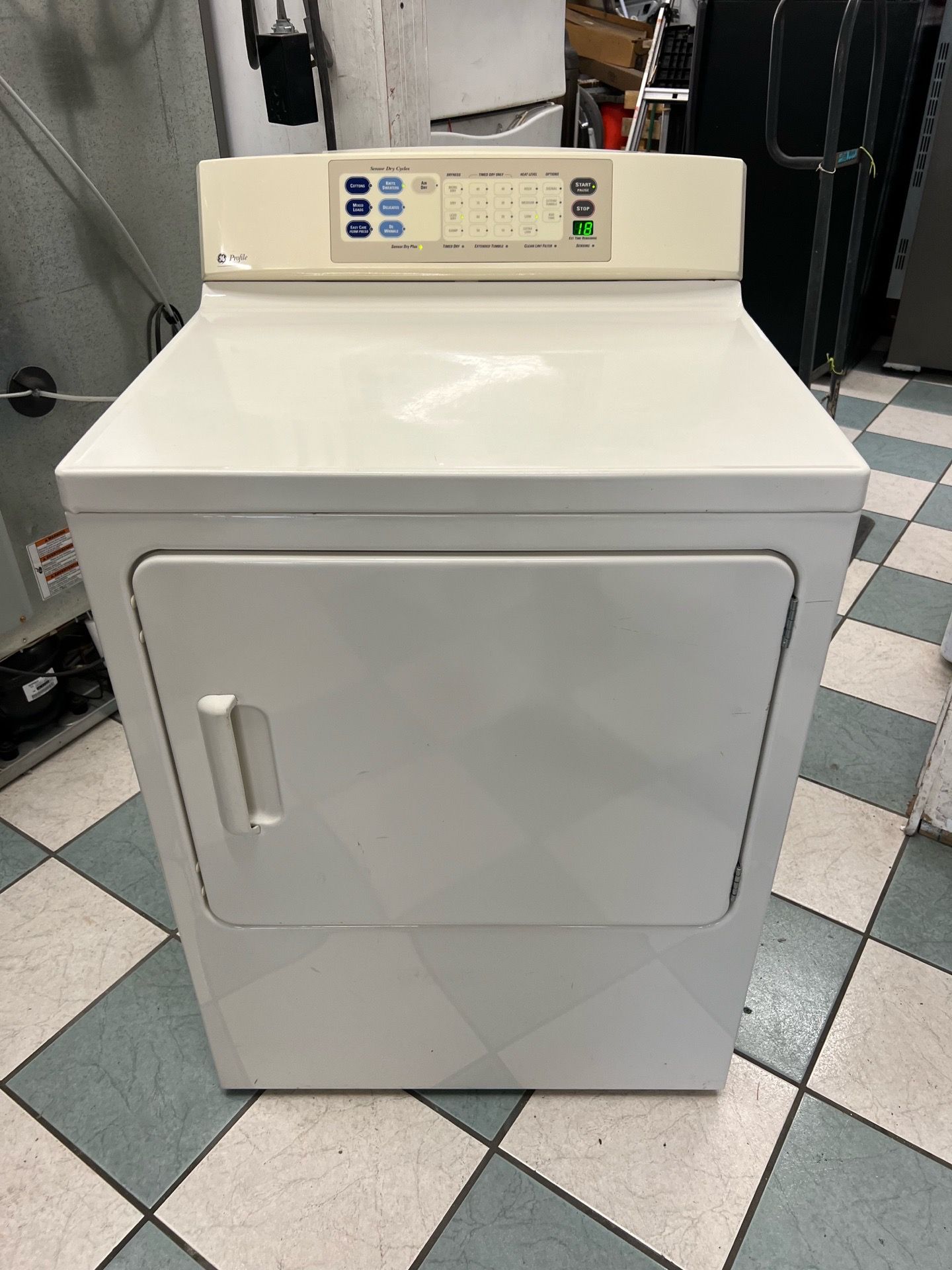 Ge electric dryer( delivery Available)