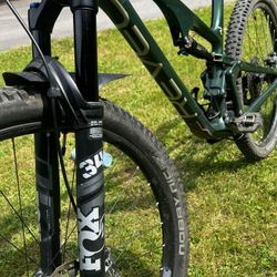2022 Revel Ranger Down Country Mountain Bike