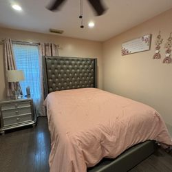 Gray Queen Ashley Furniture Set 