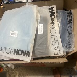 WOMEN Clothes !! Sizes XL - 3X 