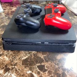 PS4,GAMES, AND CONTROLLERS