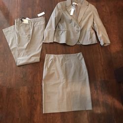 New York & Comp. Women’s Dress Suit Sz. 4